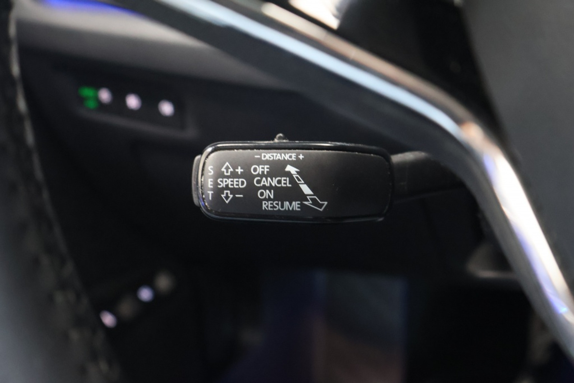 45055745-13.jpg