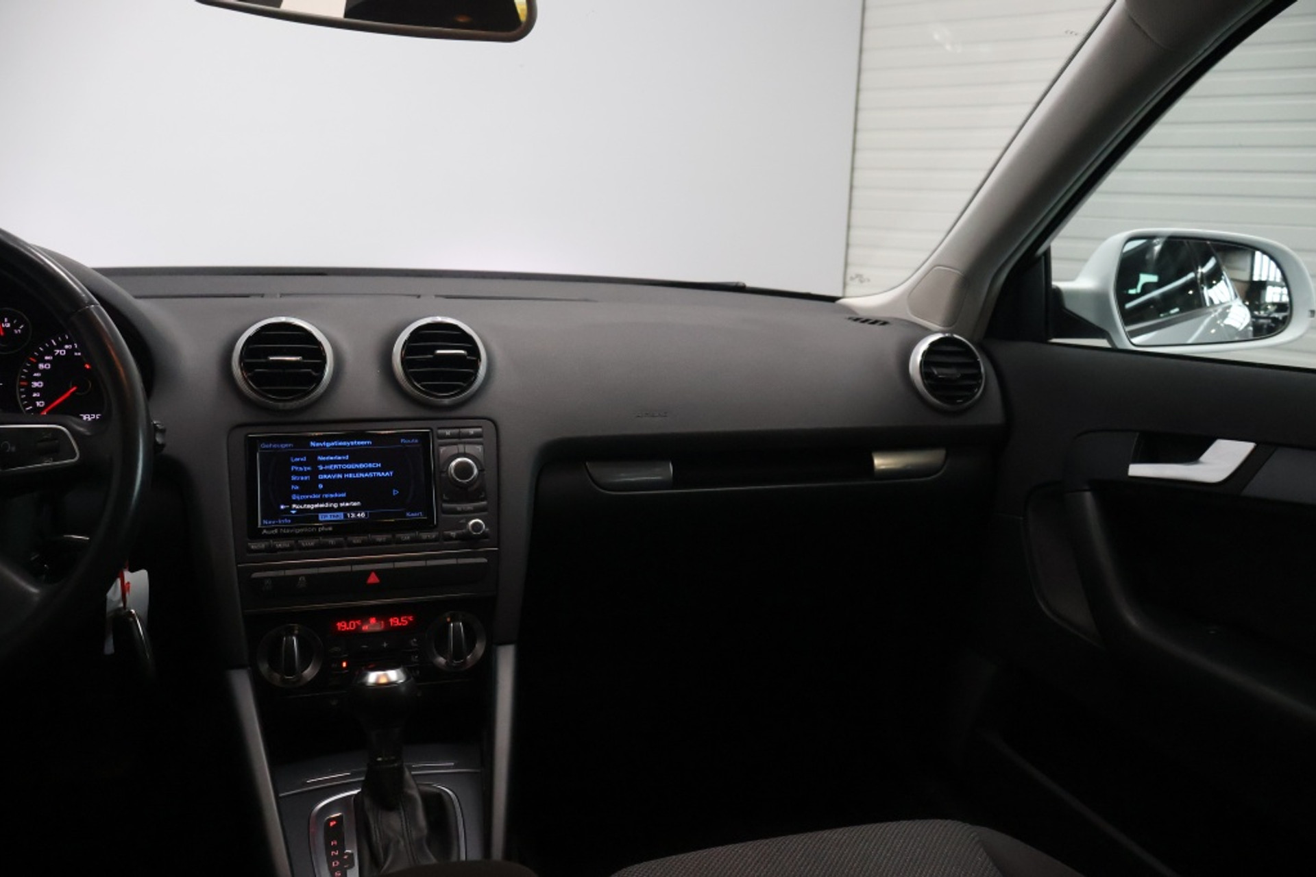 46180320-22.jpg
