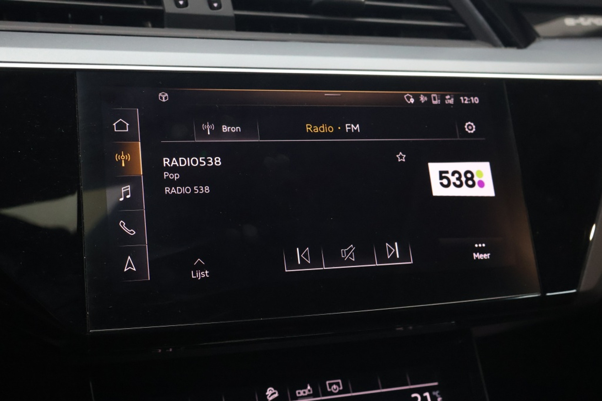 46306739-26.jpg