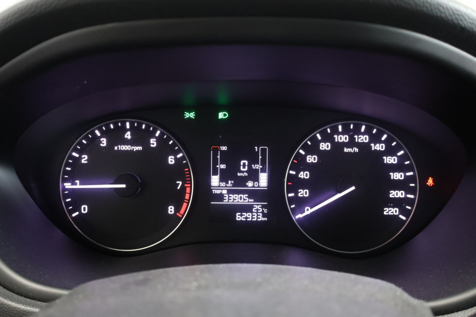 46330060-10.jpg