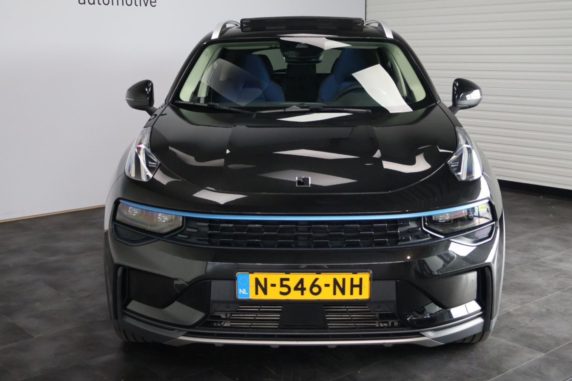 46457226-1.jpg