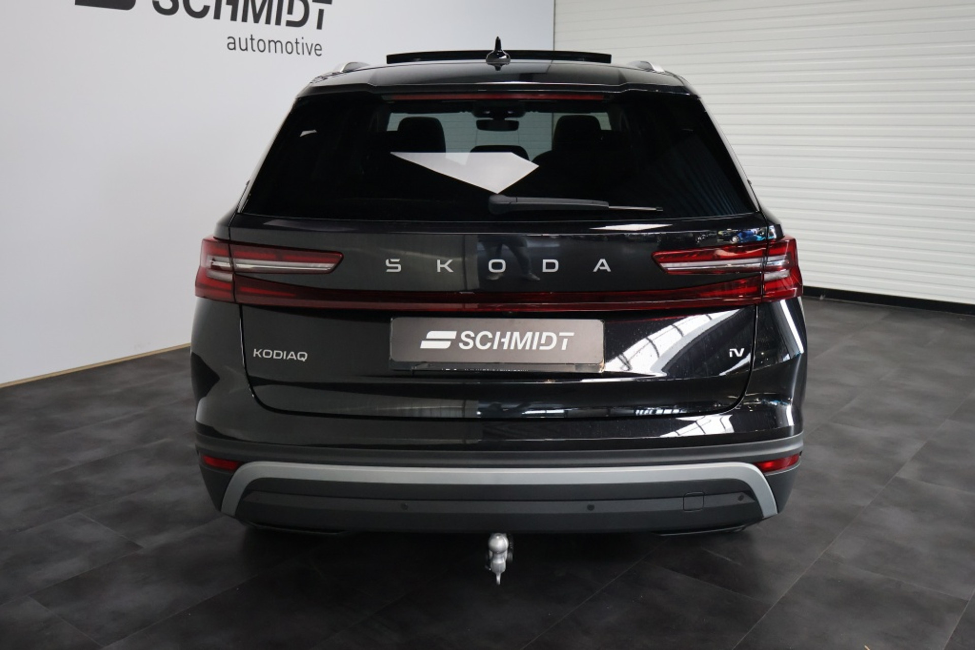 47429871-4.jpg