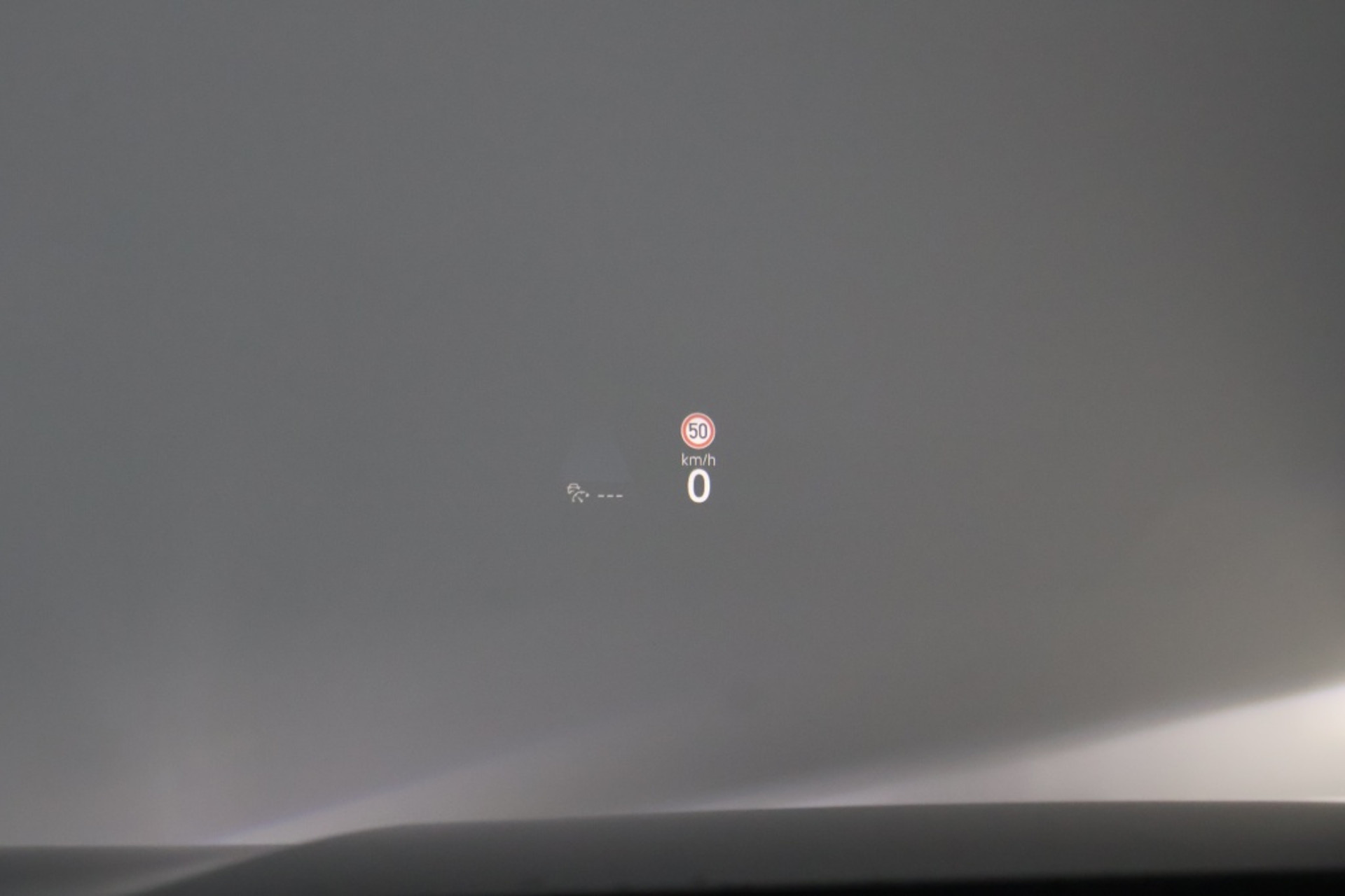 47700480-10.jpg